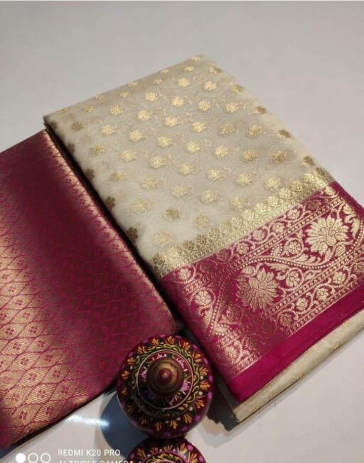 Banarasi Semi Georgette Soft Silk  Saree - Image 8