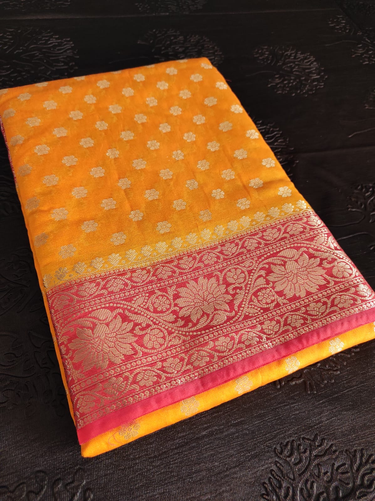 Banarasi Semi Georgette Soft Silk  Saree - Image 3