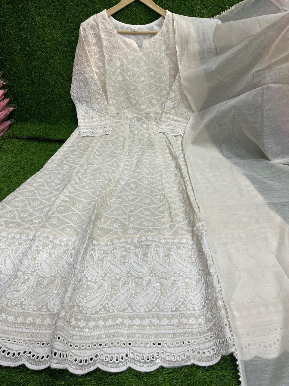 White Chikankari Kurti Set - Image 7